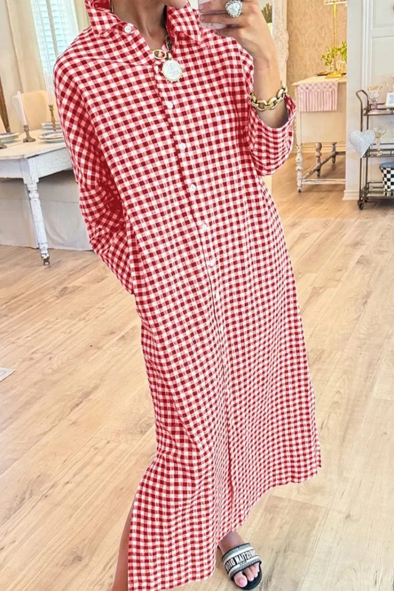 Isla – Kleid mit Knopfverschluss und Kragen