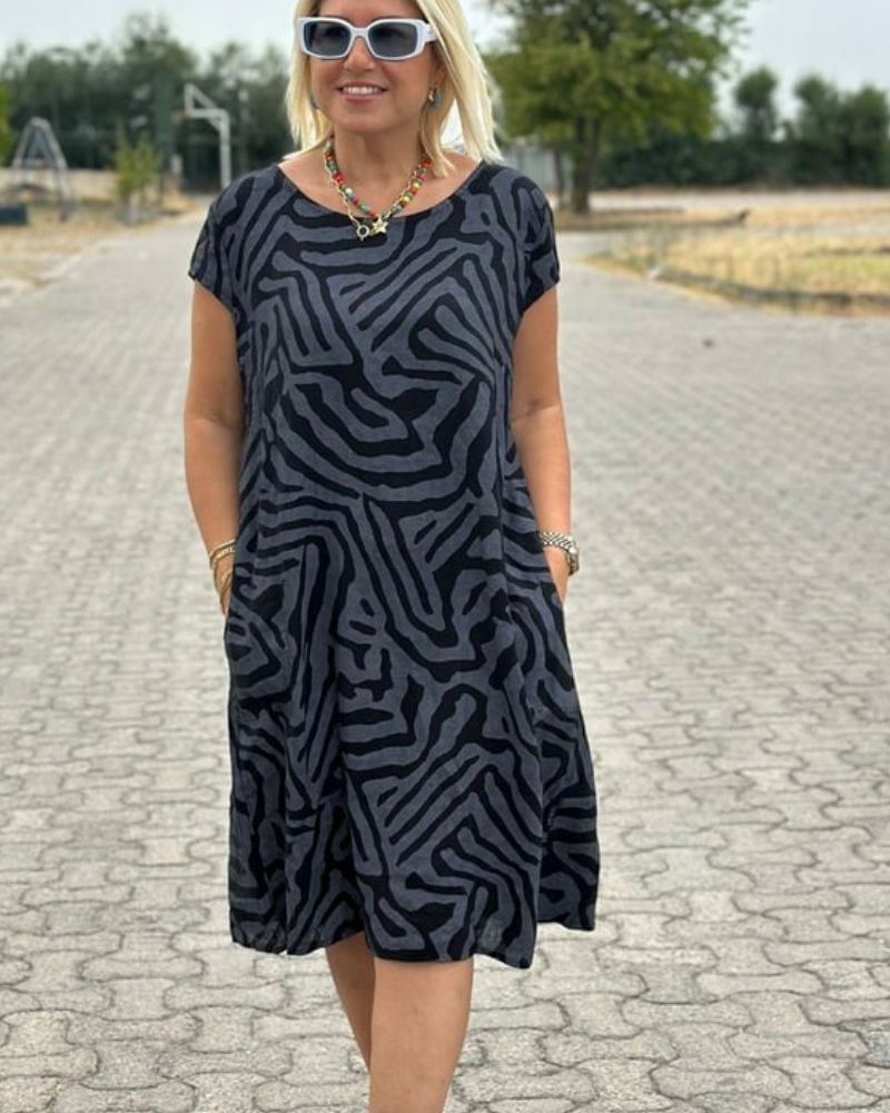 Nelia – Kleid mit Rundhalsausschnitt und Muster
