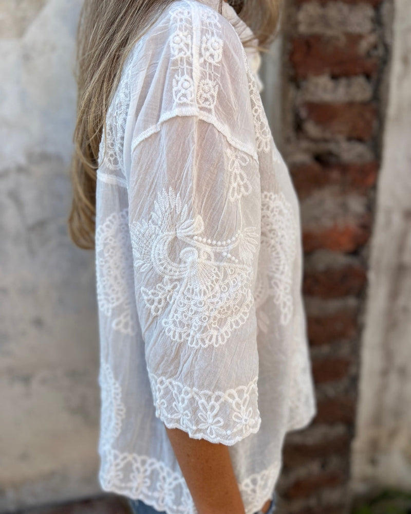 IAREL - CHIC KANTEN GEBORDUROTE BLUSE