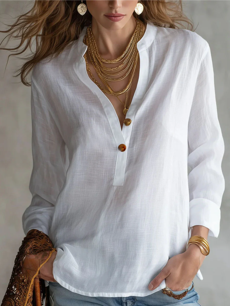 Eva – Bluse mit V-Ausschnitt und Knopfverschluss
