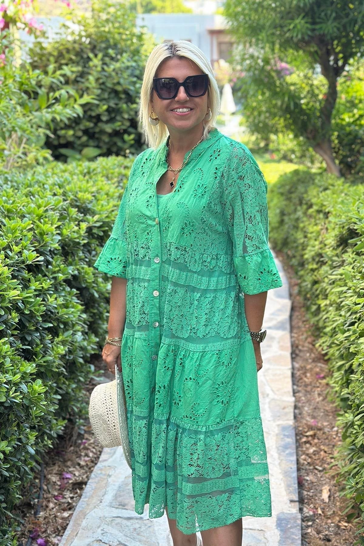 Mirelle – Zeitloses Kleid mit raffinierten Details